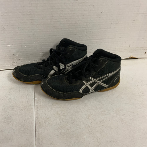 Vist Large View of Product Image Which is Asics Wrestling Wrestling Shoes