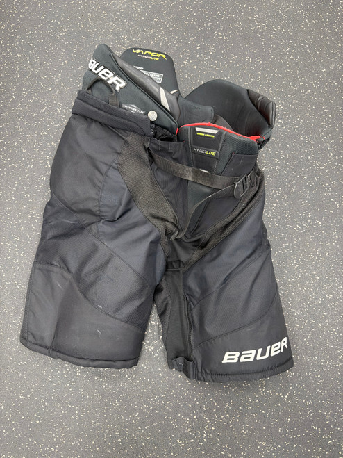 Vist Large View of Product Image Which is Used Bauer VAPOR HYPERLITE Intermediate Pant Black LG
