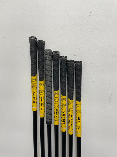 Vist Large View of Product Image Which is Used Mizuno JPX 921 HOT METAL PRO MISSING 6 Mens Iron Set RH 4I-GW/AW