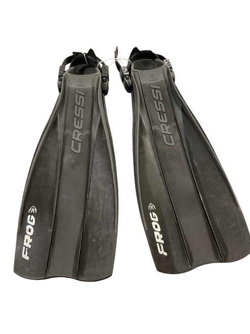Vist Large View of Product Image Which is Used FROG CRESSI Underwater Fins Black LG