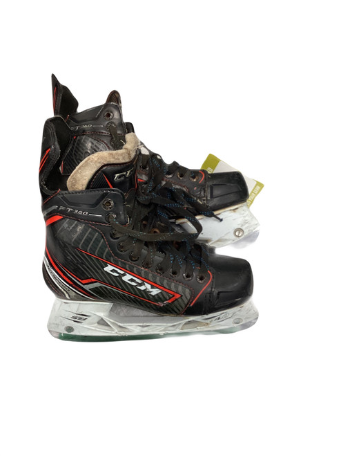 Vist Large View of Product Image Which is Used CCM FT360 Intermediate Hockey Skate Intermediate 6.0