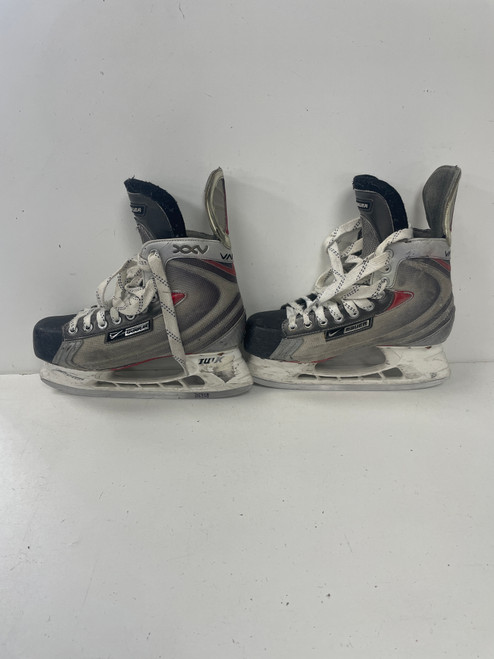 Vist Large View of Product Image Which is Used Bauer VAPOR XXV Senior Hockey Skate Senior 7
