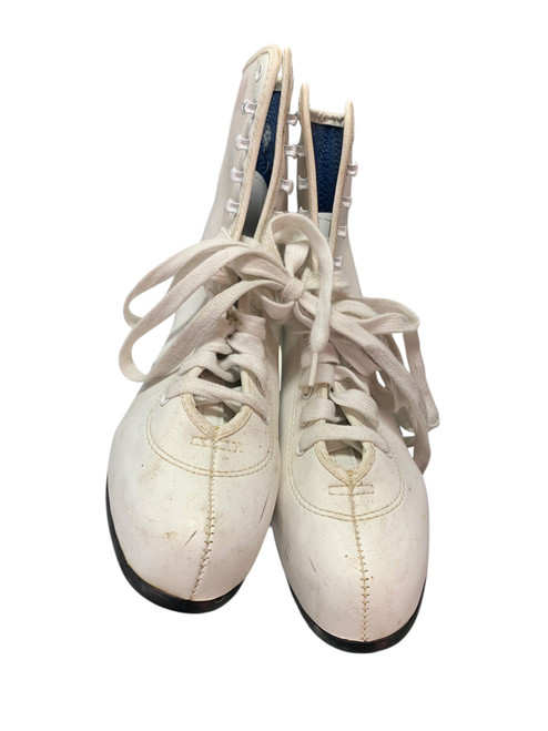 Vist Large View of Product Image Which is Used FIGURE SKATE WomensFigure Skate White Senior 8