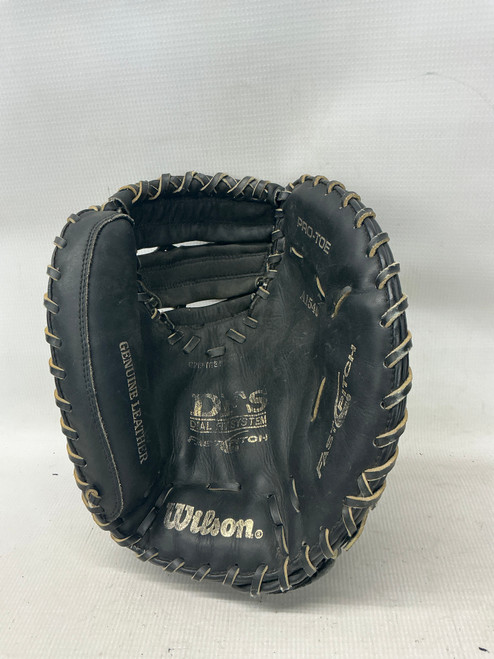 Vist Large View of Product Image Which is Used Wilson A1540 FAST PITCH BB/SB Catchers RH Throw Black 34"