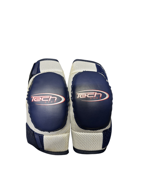 Vist Large View of Product Image Which is Used TECHLITE Senior Knee Pad White MD