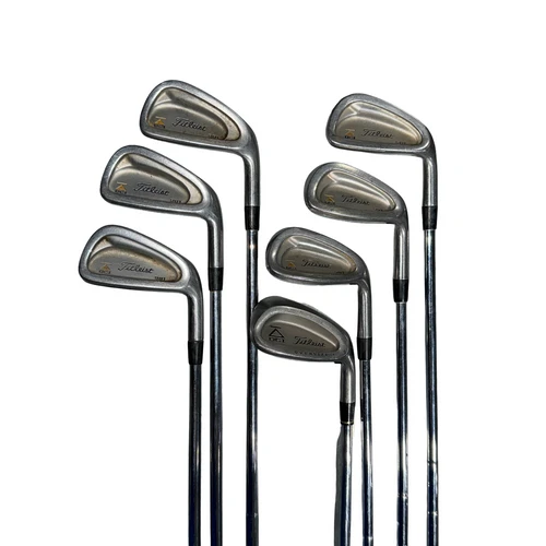 Vist Large View of Product Image Which is Used Titleist DCI 981 Mens Iron Set RH 4I-PW