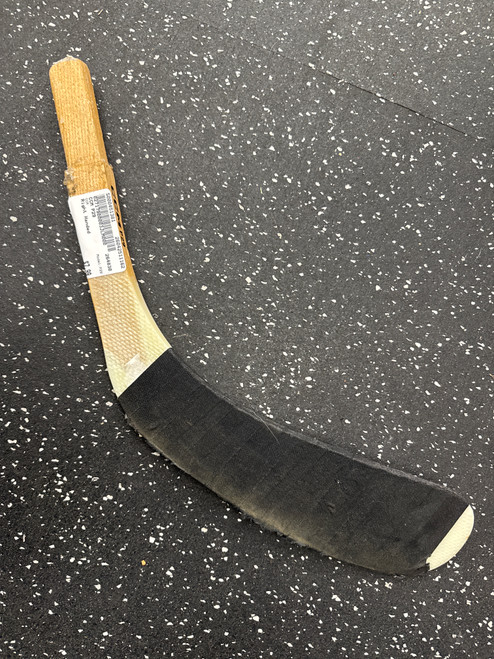 Vist Large View of Product Image Which is Used CCM P29 Senior Blade