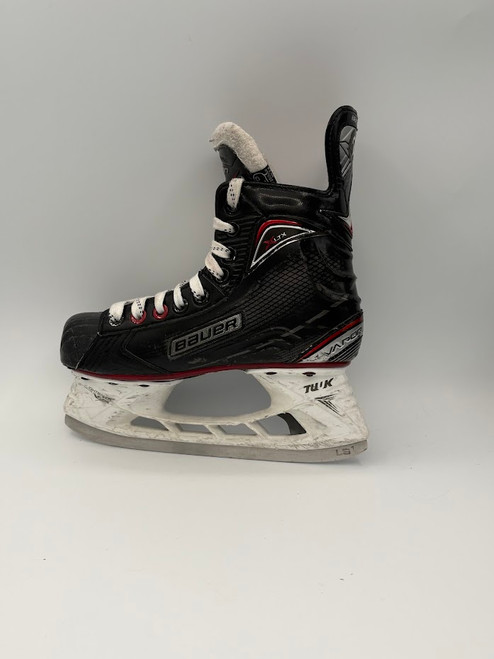 Vist Large View of Product Image Which is Used Bauer XLTX Junior Hockey Skate Junior 02