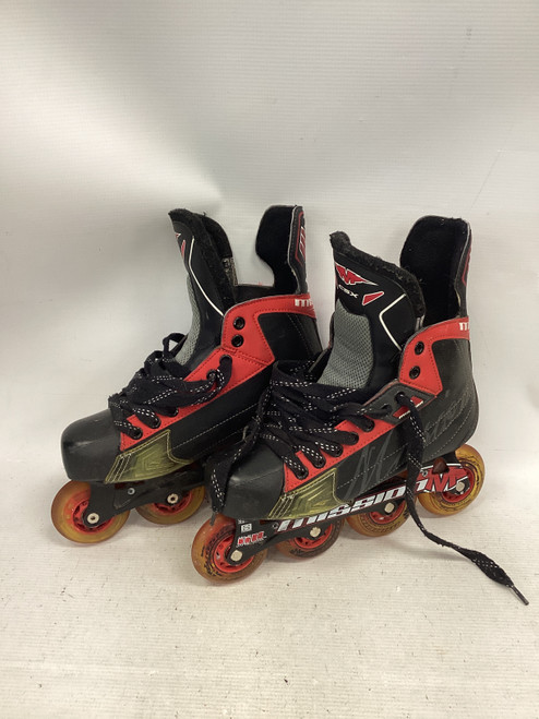Vist Large View of Product Image Which is Used Mission CSX Senior Aggressive Skates Black Senior 9
