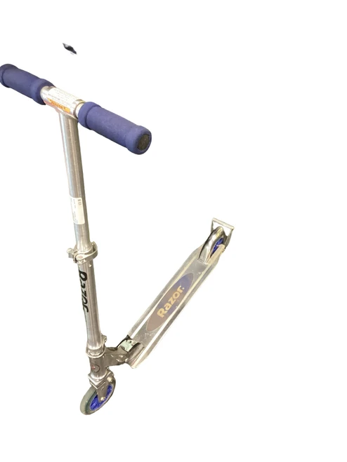 Vist Large View of Product Image Which is Used Razor SCOOTER Other Bike