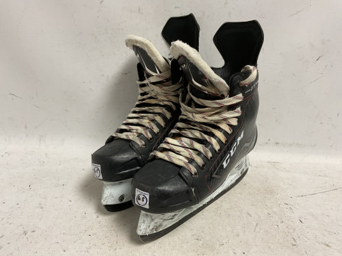 Vist Large View of Product Image Which is Used CCM JETSPEED FT365 Senior Hockey Skate Senior 6.5