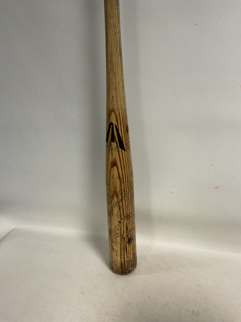 Vist Large View of Product Image Which is Used Easton 243 ASH BB/SB Wood Bat 33"