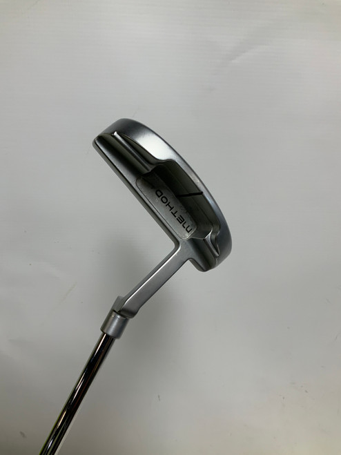Vist Large View of Product Image Which is Used Nike METHOD CORE Mens Putter RH 35"