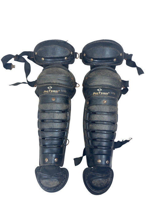 Vist Large View of Product Image Which is Used PRO TEAM UMPIRE LEG GUARDS Umpire Leg Guards
