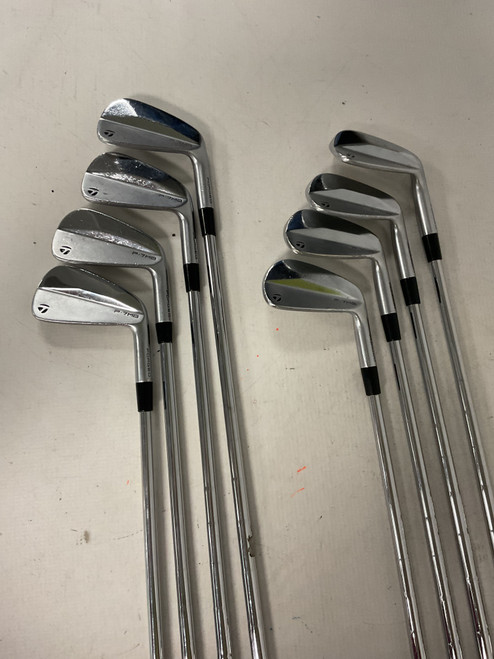 Vist Large View of Product Image Which is Used Taylormade P7MC Mens Iron Set RH 3I-PW