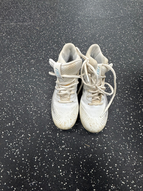 Vist Large View of Product Image Which is Used New Balance LAX Cleats Boys White Junior 04.5