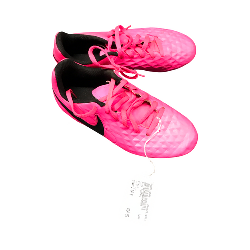Vist Large View of Product Image Which is Used Nike Soccer Cleats Pink Junior 04.5