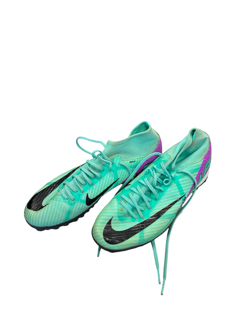 Vist Large View of Product Image Which is Used Nike Soccer Indoor Shoes Green Senior 7