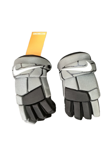 Vist Large View of Product Image Which is Used Nike VAPOR Lacrosse Gloves Junior Grey MD