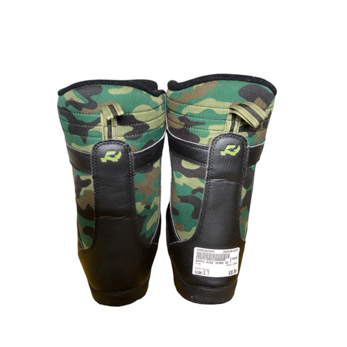 Vist Large View of Product Image Which is Used Ride SPARK Mens Snowboard Boots Green Senior 7