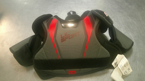 Vist Large View of Product Image Which is Used Bauer LIL SPORT Youth Shoulder Pads LG