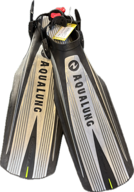 Vist Large View of Product Image Which is Used Aqua Lung Underwater Fins Silver Fits all