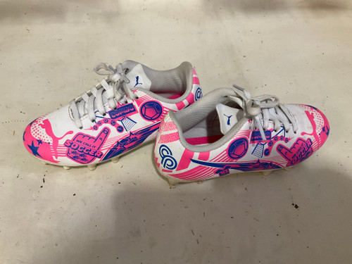 Vist Large View of Product Image Which is Used Puma Soccer Cleats Pink Youth 11.0
