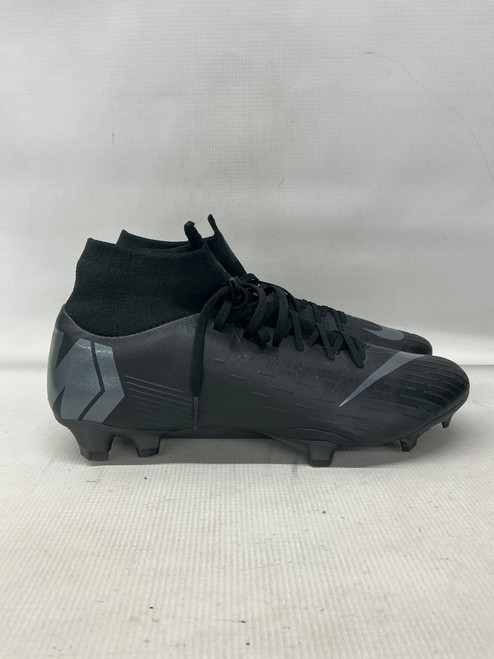 Vist Large View of Product Image Which is Used Nike Soccer Cleats Black Senior 10.5