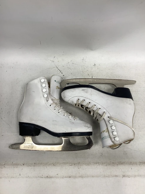 Vist Large View of Product Image Which is Used CHIMO TARA Girls Figure Skate White Junior 01
