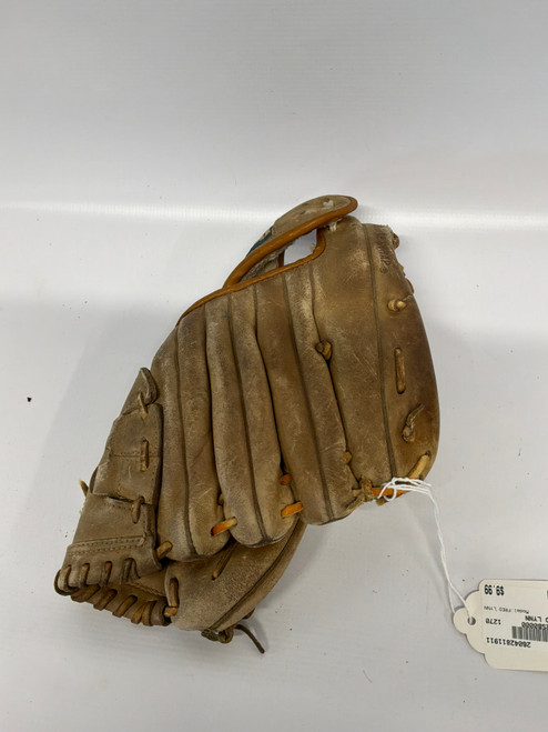 Vist Large View of Product Image Which is Used Wilson FRED LYNN BB/SB Glove RH Throw Brown 10"