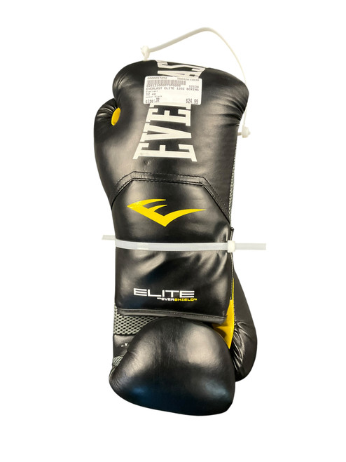 Vist Large View of Product Image Which is Used Everlast Boxing Gloves Black Junior