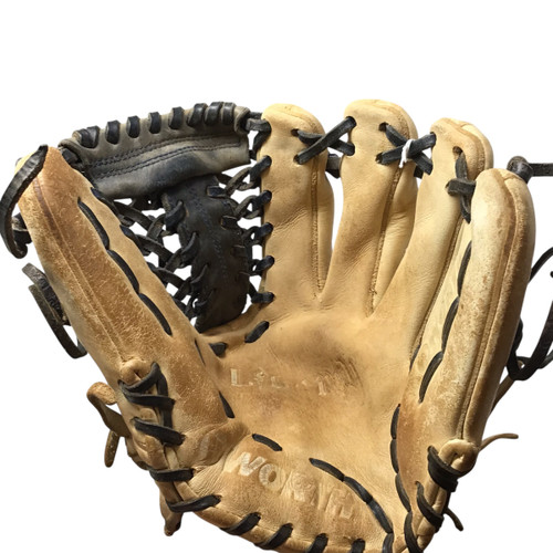 Vist Large View of Product Image Which is Used Worth WL115T BB/SB Glove RH Throw Tan 11 1/2"