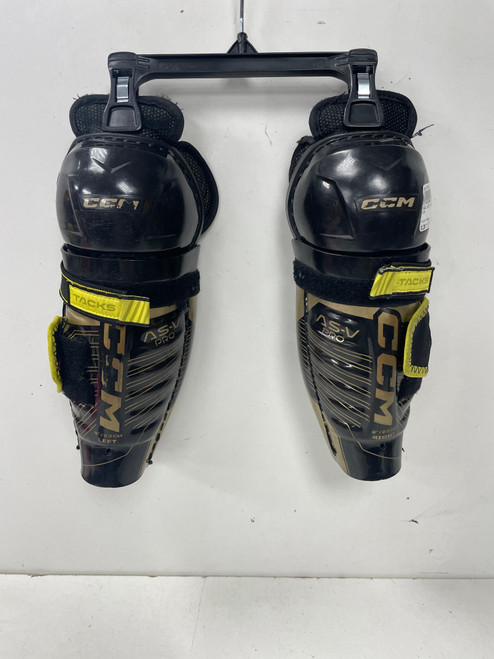 Vist Large View of Product Image Which is Used CCM TACKS ASV PRO Youth Shin Guards Black 9"