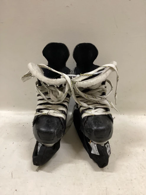 Vist Large View of Product Image Which is Used Bauer SUPREME 140 Junior Hockey Skate Junior 01