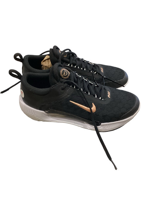 Vist Large View of Product Image Which is Used Nike ZOOM COURT VB Basketball Shoes W Black Senior 9