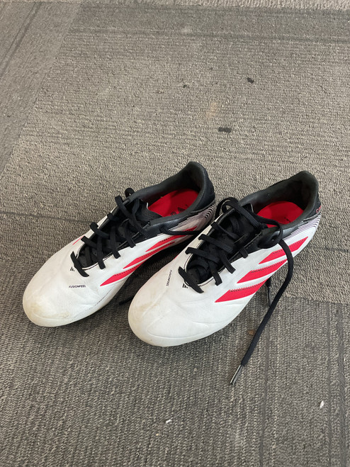Vist Large View of Product Image Which is Used Adidas Soccer Cleats White Junior 03