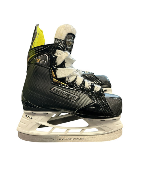 Vist Large View of Product Image Which is Used Bauer S27 Youth Hockey Skate Youth 10.0