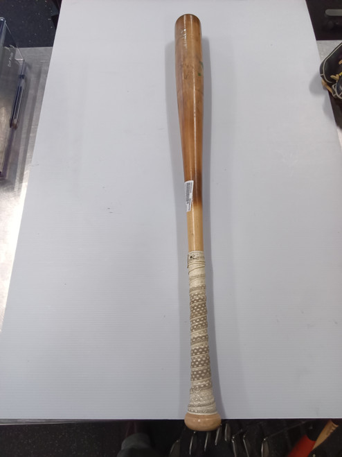 Vist Large View of Product Image Which is Used Louisville Slugger LEGACY BB/SB Wood Bat 31"