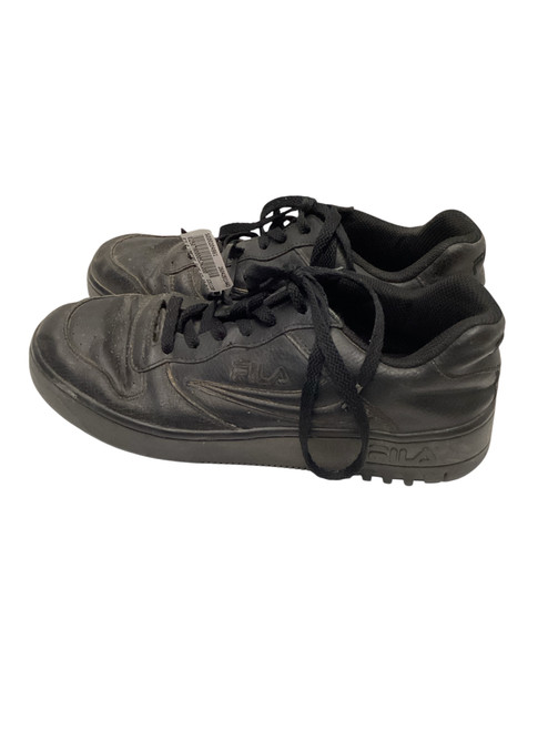Vist Large View of Product Image Which is Used Fila Umpire Accessories Black