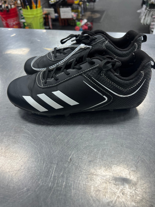 Vist Large View of Product Image Which is Used Adidas Soccer Cleats Black Junior 04.5