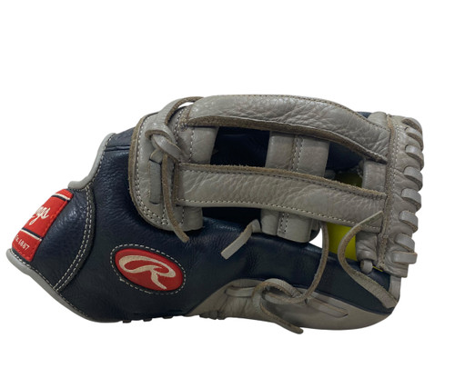 Vist Large View of Product Image Which is Used Rawlings SELECT SERIES WRS125HBGG BB/SB Glove RH Throw Black 12 1/2"