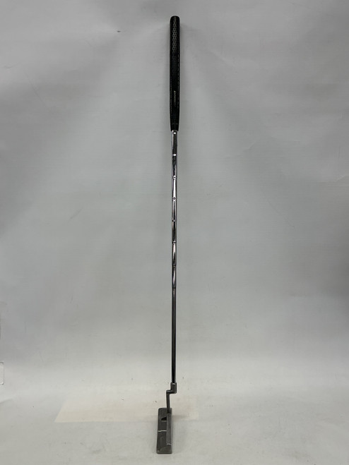 Vist Large View of Product Image Which is Used Adams Golf Womens Putter RH