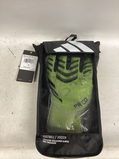 Vist Large View of Product Image Which is Used Adidas PREDATOR GOALIE GLOVE Soccer Goalie Gloves None 9