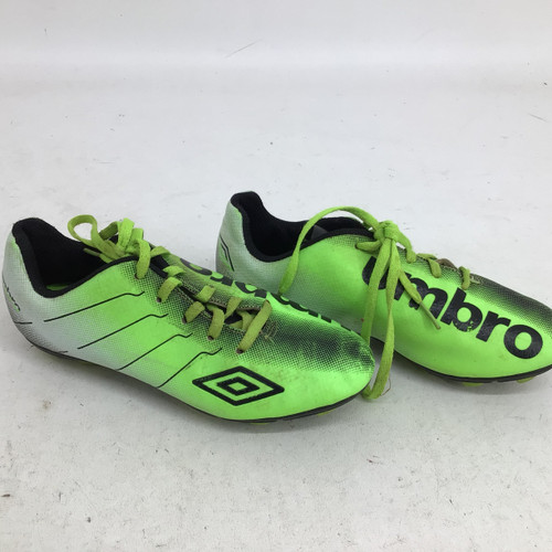 Vist Large View of Product Image Which is Used Umbro JR 3 SOCCER CLEATS Soccer Cleats Green Junior 03