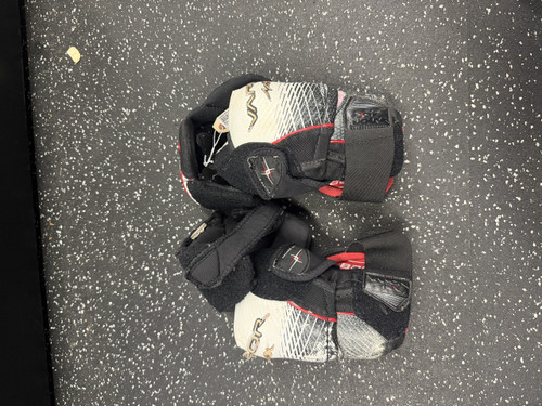Vist Large View of Product Image Which is Used Bauer VAPOR APX Senior Elbow Pads SM