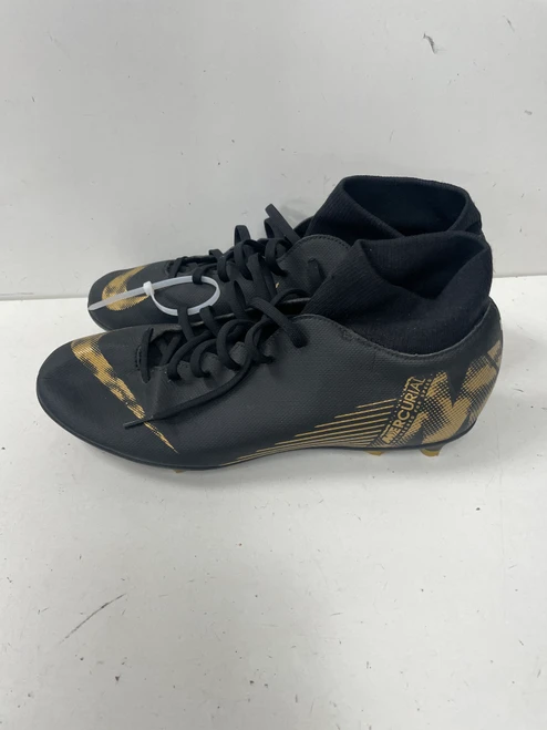 Vist Large View of Product Image Which is Used Nike Soccer Cleats Black Senior 11.5
