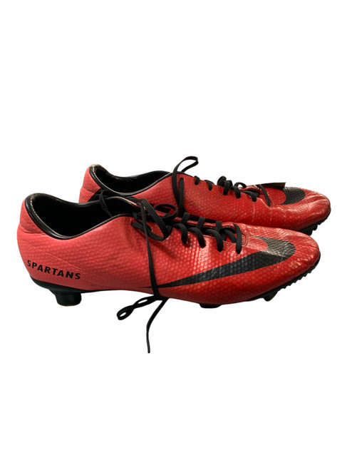 Vist Large View of Product Image Which is Used Nike Soccer Cleats Red Senior 9.5