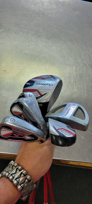 Vist Large View of Product Image Which is Used Maxfli REV 2 6 PIECE SET DRIVER 33IN Jr Package Set RH Red 6 Piece