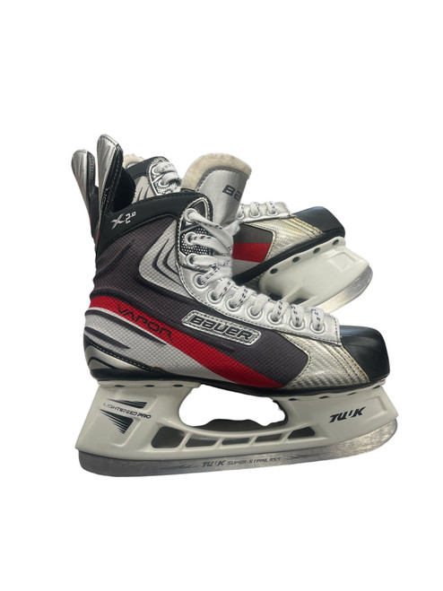 Vist Large View of Product Image Which is Used Bauer VAPOR X 2.0 Junior Hockey Skate Junior 06