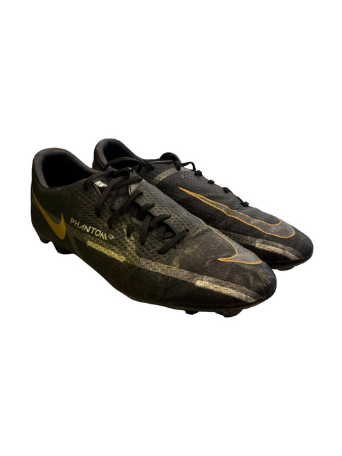 Vist Large View of Product Image Which is Used Nike PHANTOM Soccer Cleats Black Senior 7.5